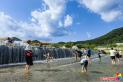 图看延吉｜踏水而行戏夏日 自然中感受“凉”生活
