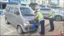 延吉交警大战“僵尸车” 释放大量公共停车位
