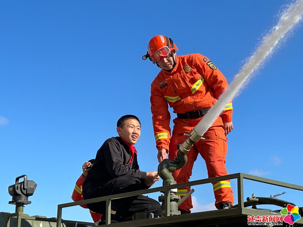 筑牢安全防线 护航青春校园