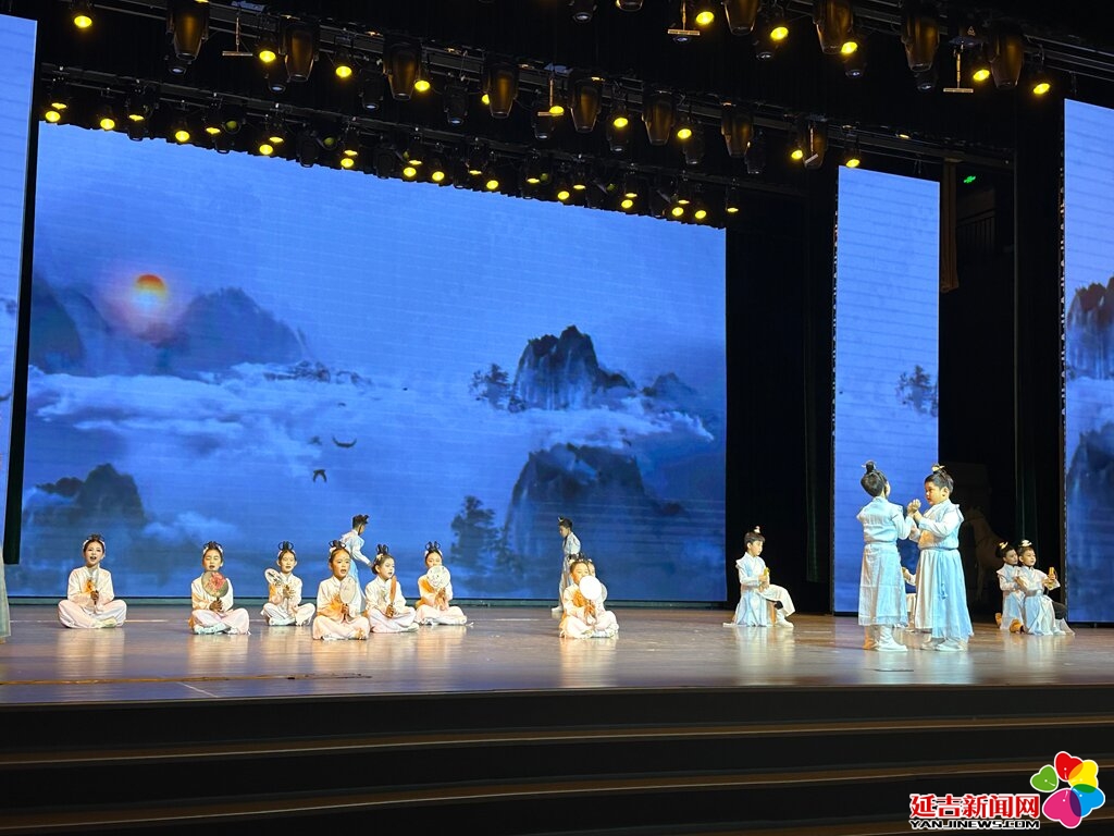 最美四月天 书香在延吉