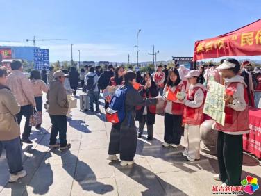 延吉千名志愿者绘就边城国庆最温暖文明底色